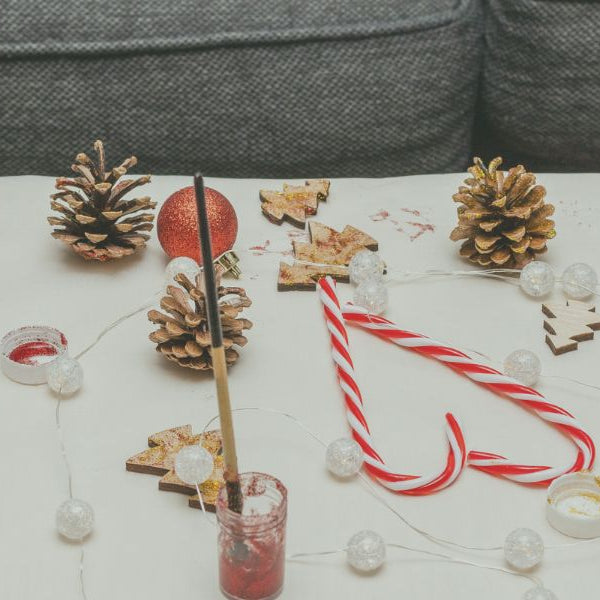 10 DIY Holiday Crafts for a Festive Home by Hi-Spec