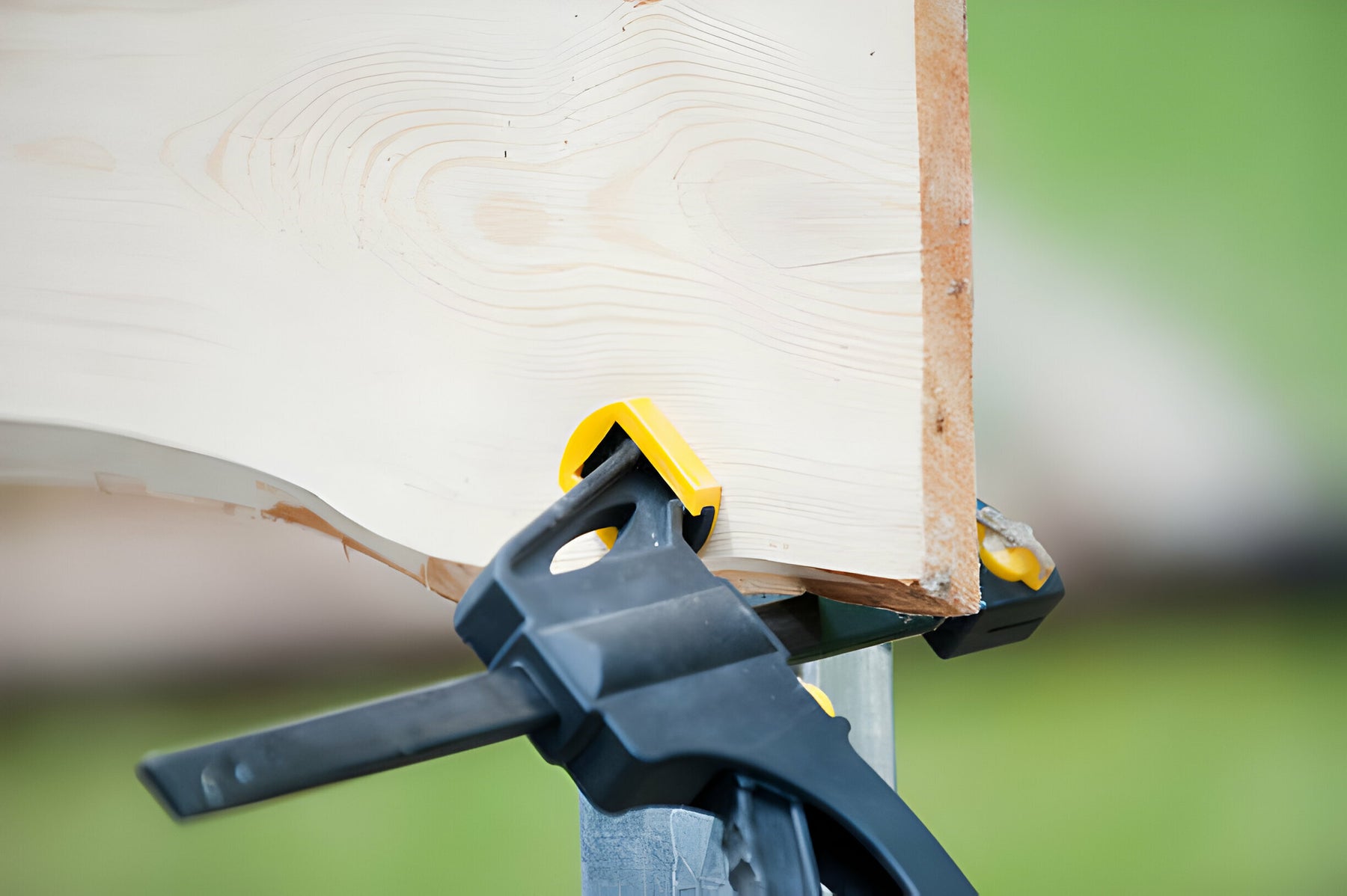 Proper Lubrication for Bar Clamps