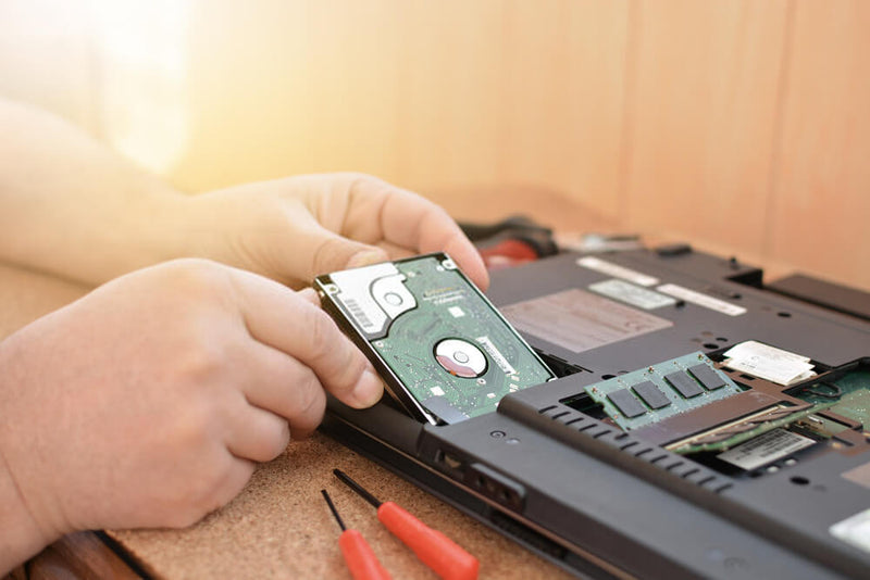 The Ultimate iFixit Toolkit Gives You the Tools to Fix Every Gadget