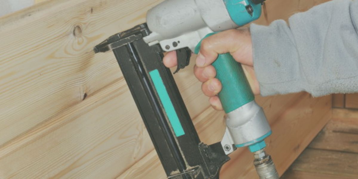 Pneumatic vs. Electric Staple Guns: Which to Choose?